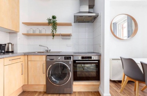Spitalfields Apartment | 1 Bed Flat on Vibrant Brick Lane