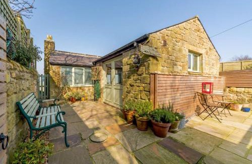 Lesbury House | 1 Bed in Alnmouth CN212