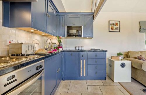 Kemble House | 1 Bed in Cirencester 57684