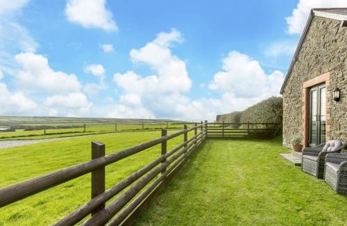 Hartland House | 1 Bed in Hartland LINNE