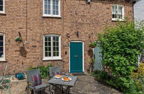 Ironbridge House | 1 Bed in Ironbridge 80411