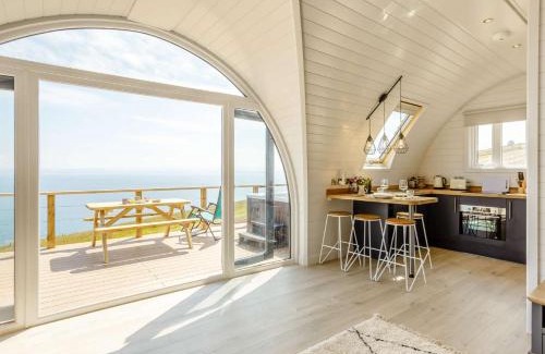 Cromarty Firth House | 1 Bed in Nigg 81338