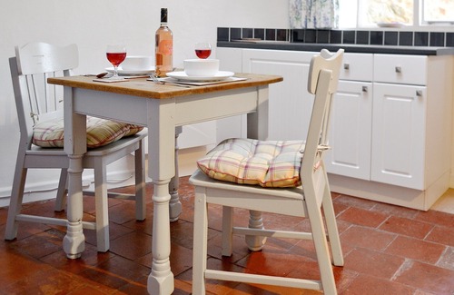 Holford Cottage | 1 bedroom accommodation in Holford, near Bridgwater