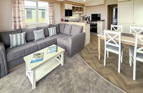 Castle Douglas House | 1 bedroom accommodation in Sandgreen