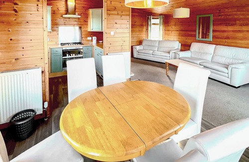 Leedstown Ski Chalet | 1 bedroom accommodation in Hayle