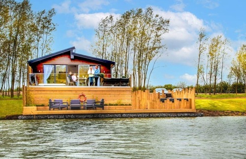 Laceby Ski Chalet | 1 bedroom accommodation in Laceby