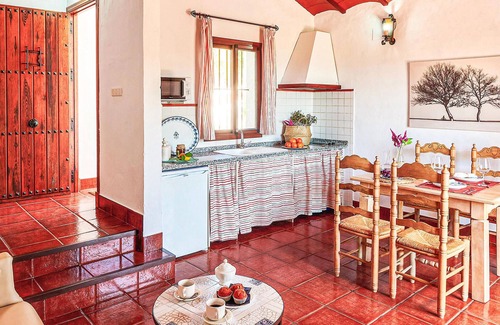 Estepa House | 1 bedroom amazing home in Estepa