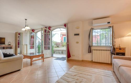 Masso Apartment | 1 Bedroom Stunning Apartment In Masso