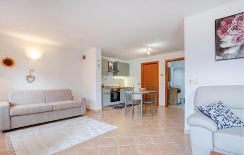 Masso Apartment | 1 Bedroom Stunning Apartment In Masso