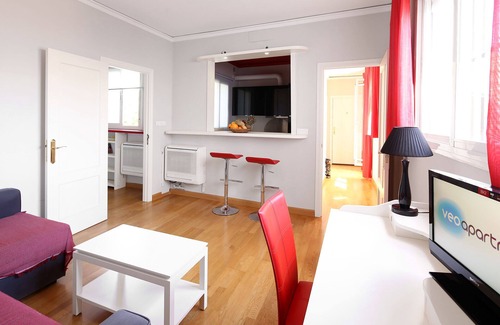 Alameda Apartment | 1 bedroom, private terrace