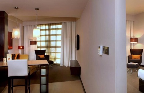Sharjah Apartment | 1 Bedroom Suite near Sharjah International Airport