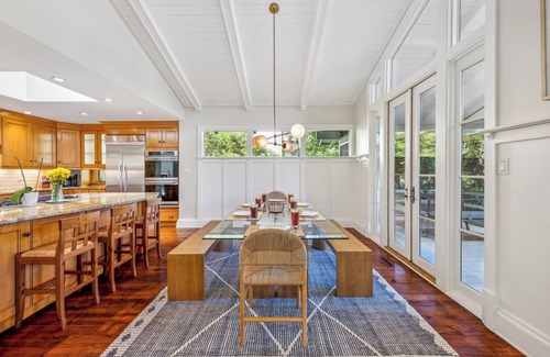 Oceanside House | 1 Catbird @ Sea Pines | | Golf Views | Steps From Beach | Game Room | Scenic Screened Porch