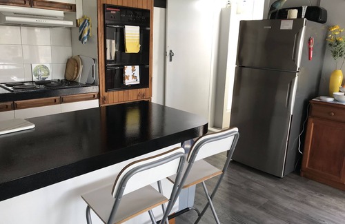 Orbost Apartment | 1. Large studio apt pet friendly separate kitchen laundry and bathroom.