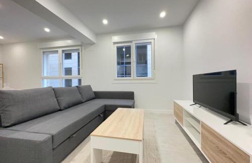 Maria Auxiliadora Apartment | 1 Piso 2 habitaciones centro al lado de Príncipe - HomeyGalicia