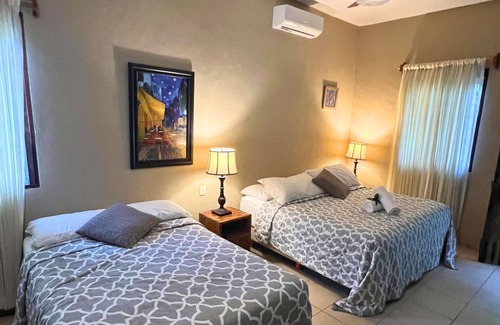 Benito Juarez Hotel | #1 Templo Maya - Deluxe Double Room with Bath