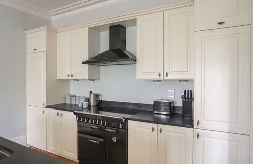 Trearddur Bay Cottage | 1 Tirionfa