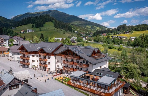 Russbach am Pass Gschuett Apartment | 10 (+2) Family Suite PH (FR) - Apart- /Wellnesshotel Dachsteinresort