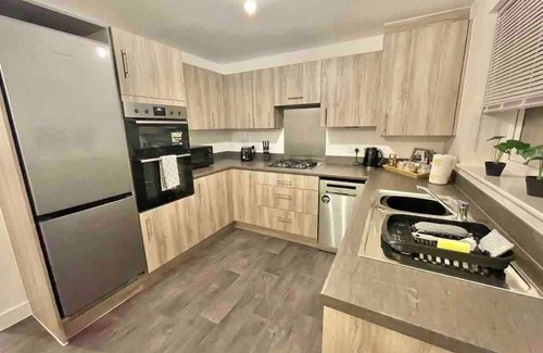Seabrook House | 10 mins to Eurotunnel Free Parking 3 Bedroom House