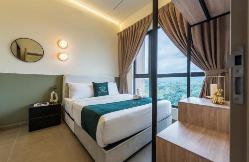 Sungai Penchala Apartment | 10 Mossaz skypool 5mins to 1U and Ikea atEmpire City by Light House