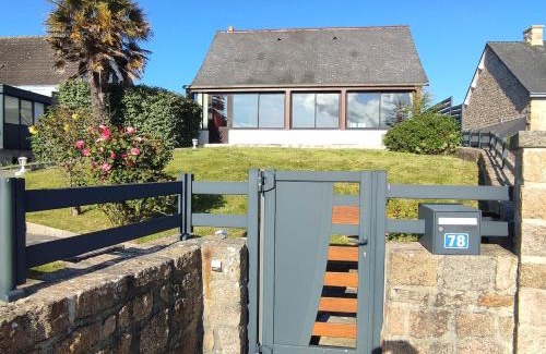 Barfleur House | 10-person gîte in Barfleur