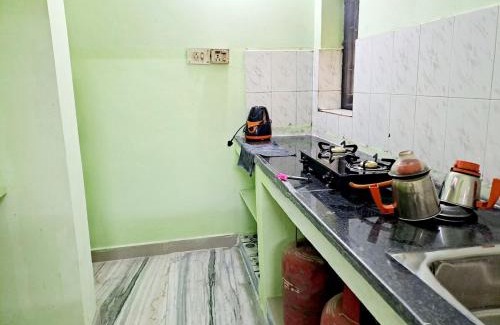 Velachery House | 10min Apollo Proton IITM DLF AirportF Entire house