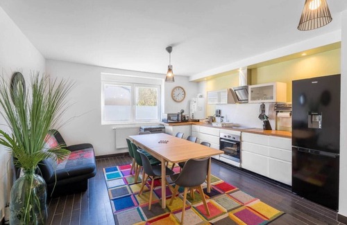 Woippy Apartment | 12. Private room 18m² - 2 beds - WIFI - Appart' 120m