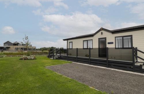 Burnham-on-Sea House | 14 Fairways