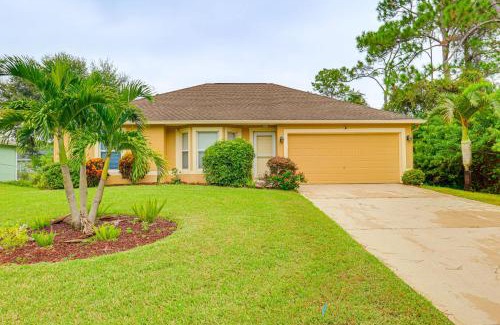 Port Malabar House | 15 Mi to Melbourne Palm Bay Home with Pool and Lanai