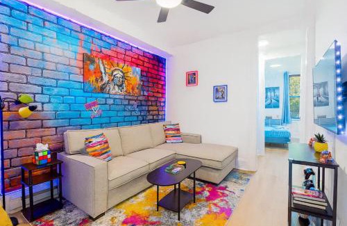 Hoboken Apartment | 15 Minutes to NYC - A Fun & Colorful Getaway