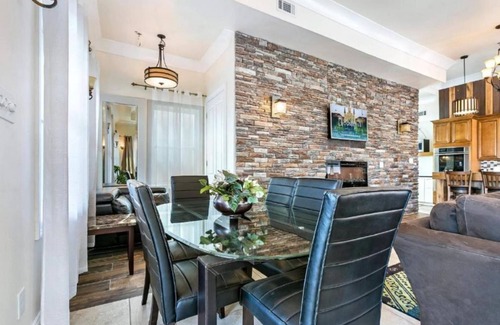 Faubourg Lafayette Condo | 15% OFF Monthly |10% OFF Weekly-Elegant 4BR City Condos in Downtown