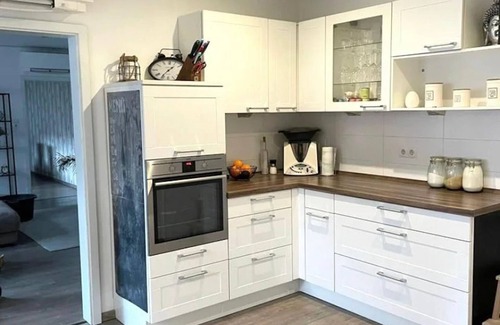 Kestert House | 170 qm2 Großes, Gemütliches Haus mit Kamin und Klimaanlage. Hunde Erwünscht!