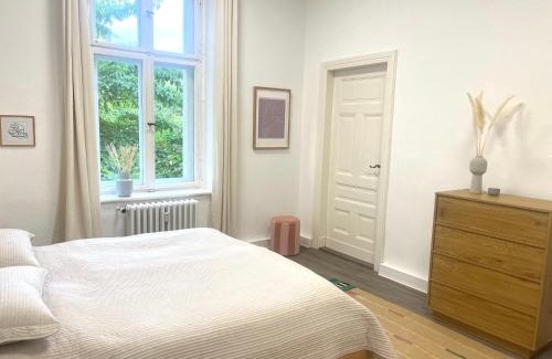 Frankfurt an der Oder Apartment | 170qm 3 Schlafzimmer 2 Parkplätze 2 Bäder