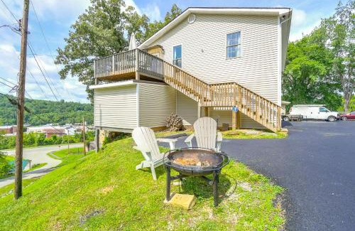 Beattyville Apartment | 18 Mi to Red River Gorge Beattyville Retreat
