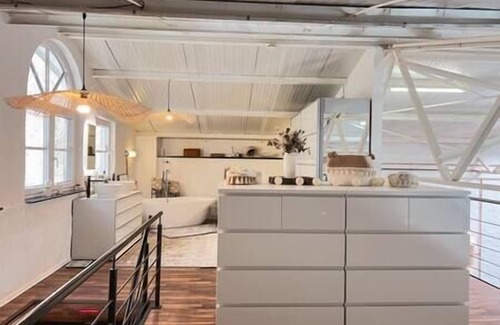 Bergisch Gladbach House | 180 square meters of star vibes at BOHOLOFT