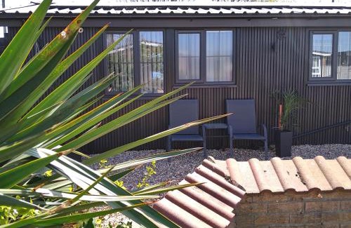 Anderby Creek House | 19 The Court