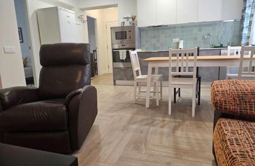 Distrito Oeste Apartment | 1A128 Moderno apartamento 6pax 3habitaciones