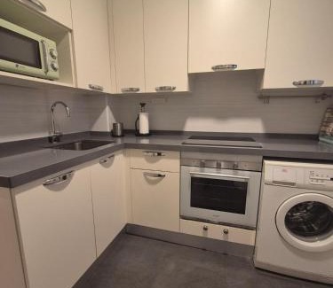 Gijon City Centre Apartment | 1A150 Apartamento céntrico en Gijón