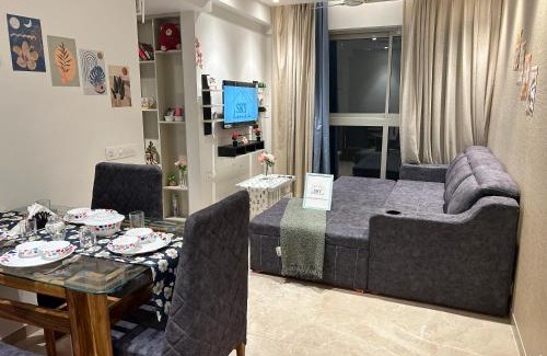 Hiranandani Gardens Apartment | 1BHK in Hiranandani Powai A - SKY HOMES