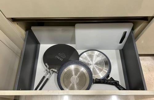 Hiranandani Gardens Apartment | 1BHK in Hiranandani Powai D