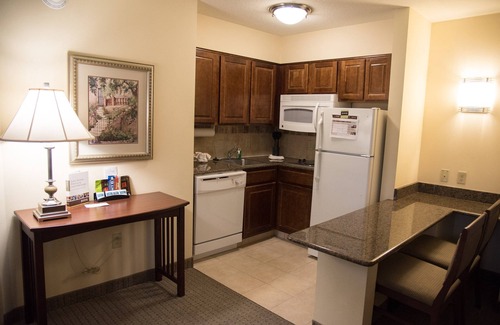Saint Marys Allen County Condo | 1BR Condo | Free Breakfast + Indoor Pool