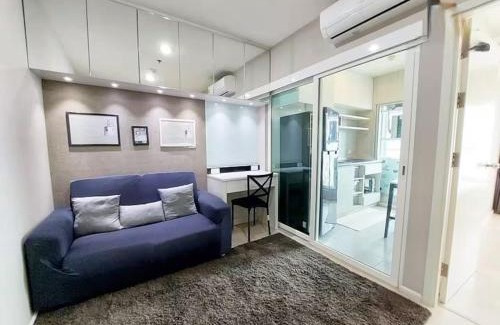 Thon Buri Apartment | 1BR Walk 1min to BTS 3min Mall Tapra WiFi 500MB