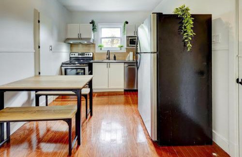 Maizerets Apartment | 1CH Queen Sofa bed Wifi Smart TV