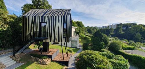 Grifflenberg House | 1Step2AllStars Baumhaus