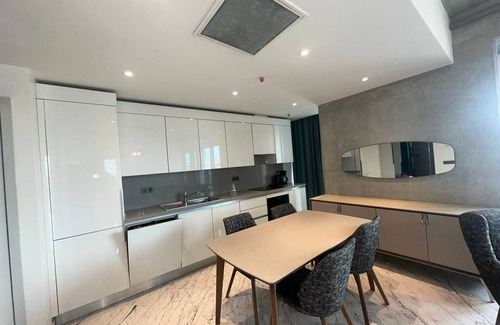 Sisli Apartment | 2+1 Large Flat in Şişli's Luxury Residence Sinpaş Queen