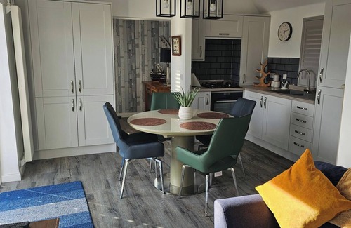 Cruden Bay House | 2 Bed Cottage-Sleeps 4-Harbour & Sea View