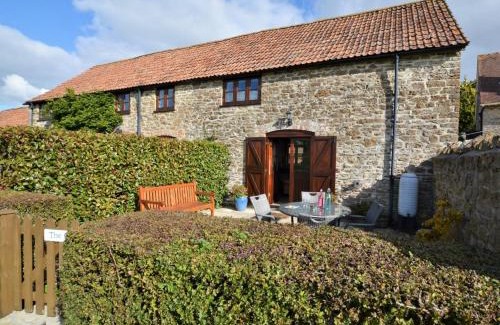 Sherborne House | 2 Bed in Sherborne CHURT