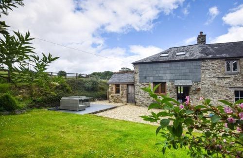 Launceston House | 2 Bed in South Petherwin 85894