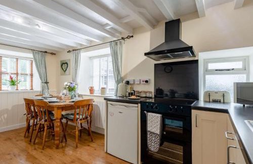 Tywyn House | 2 bed in Tywyn 83956