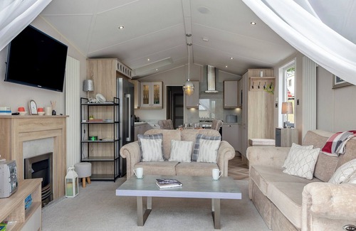 Pendine Cottage | 2 bedroom accommodation in Pendine, near Laugharne and Llansteffan