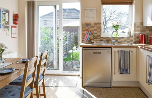 Scarborough Cottage | 2 bedroom accommodation in Scarborough